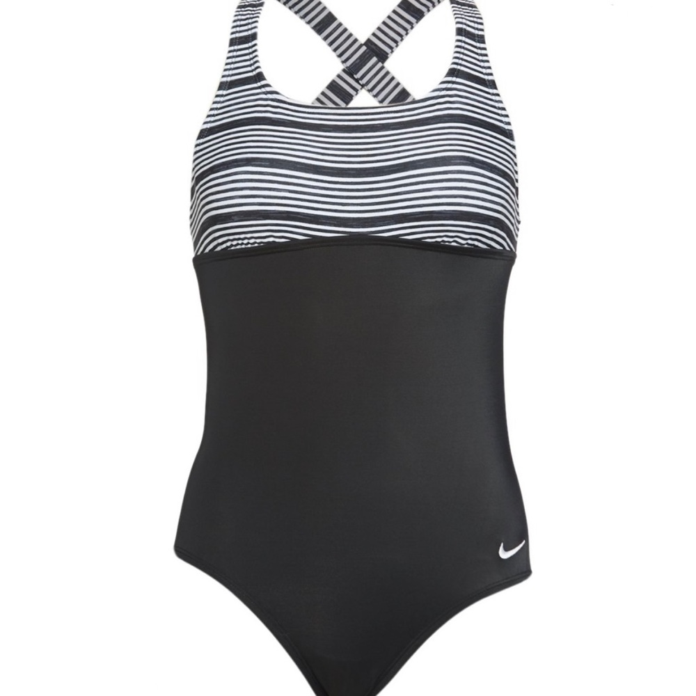 Nike Women’s One Piece Swimsuit